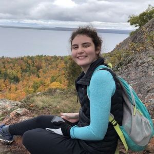 Meet your Posher, Lindsey